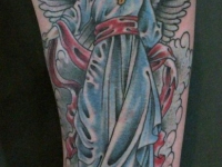 Татуировка ангела на руке