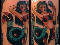Татуировка девушка-змея