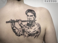 Татуировка флейтист с флейтой