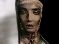 Татуировка женщина-мусульманка
