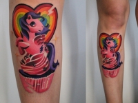 Татуировка единорог на голеностопе