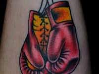Татуировка боксерские перчатки