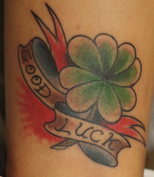 good luck клевер на удачу с лентой олд-скул old-school tattoo наколка татуировка