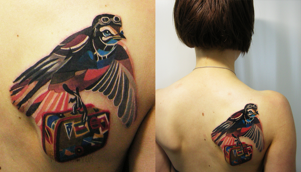 Художественная татуировка "Перелетная птица". Мастер Саша Unisex. Расположение: лопатка