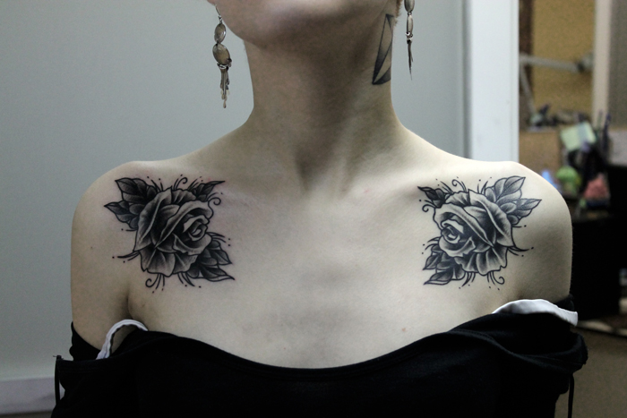 Художественная татуировка "Розы". Мастер Валера Моргунов.