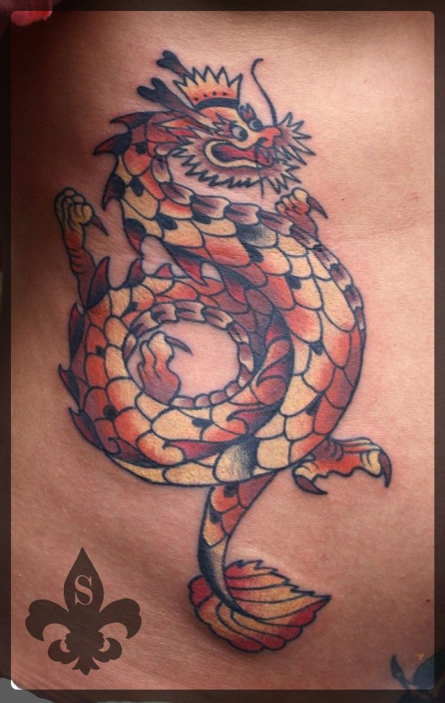 Художественная татуировка "Дракон" от Александра Соды.