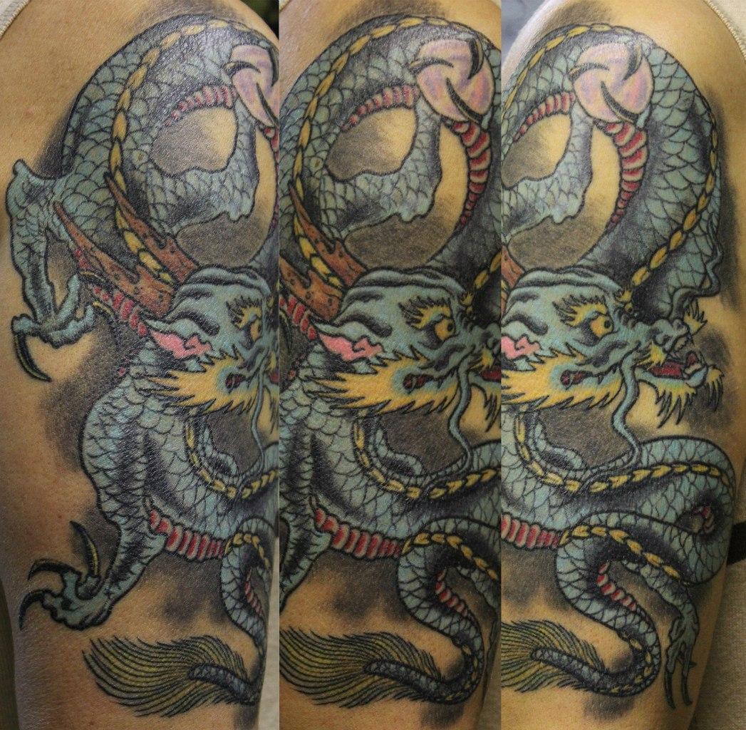 Художественная татуировка "Дракон". Мастер Андрей Бойцев.