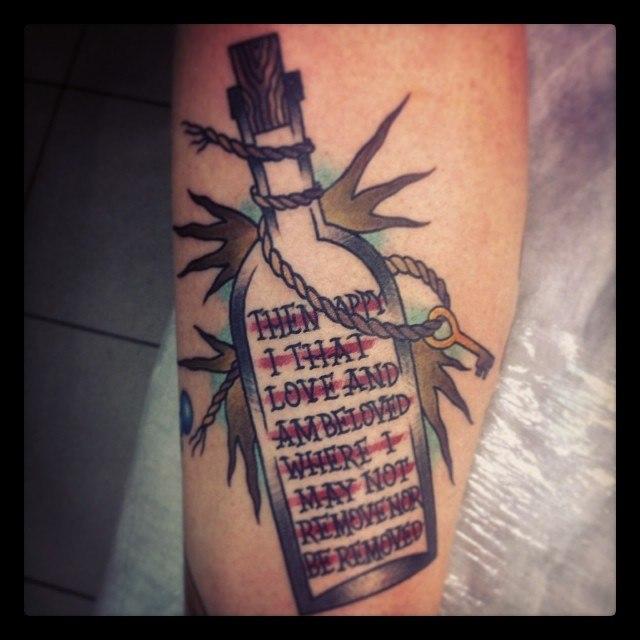 Художественная татуировка "Бутылка" от Валеры Моргунова.