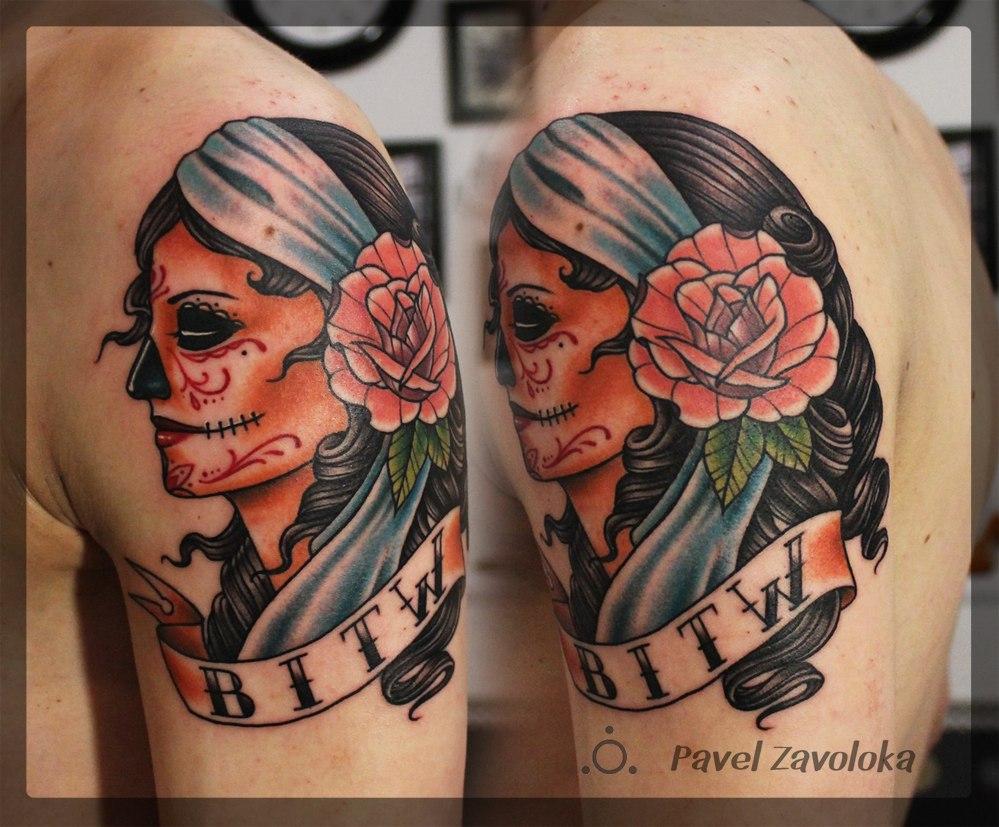 Художественная татуировка "Девушка с розой". Мастер Павел Заволока.