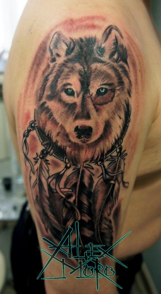 Художественная татуировка "Волк" от Александра Морозова