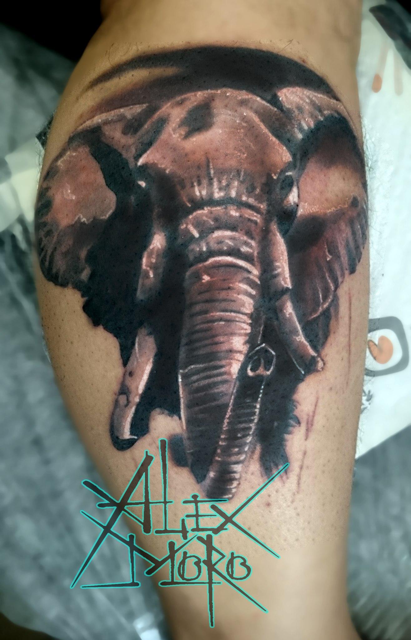 Художественная татуировка "Слон". Александр Морозов