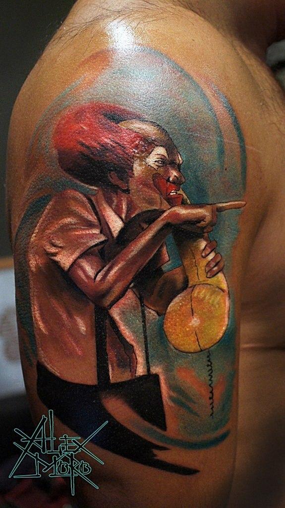 Художественная татуировка "Злой клоун" от Александра Морозова