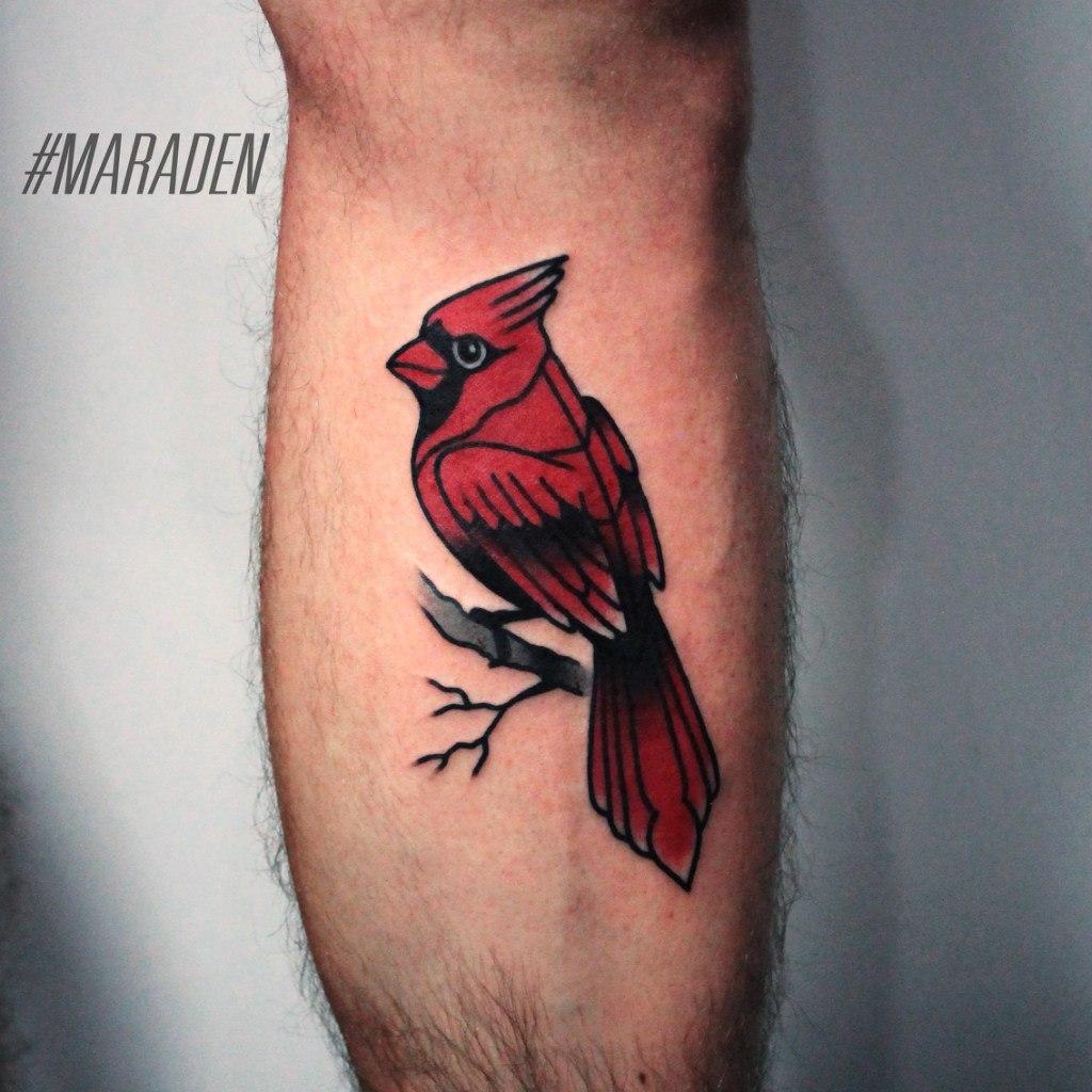 Художественная татуировка «Птичка». Мастер — Денис Марахин
