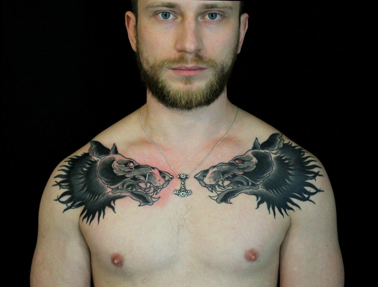 Художественная татуировка «Волки». Мастер — Саша Новик