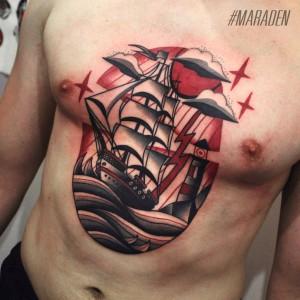 Художественная татуировка «Корабль». Мастер — Денис Марахин. Расположение — торс. Время работы — 4 часа. По своему эскизу.