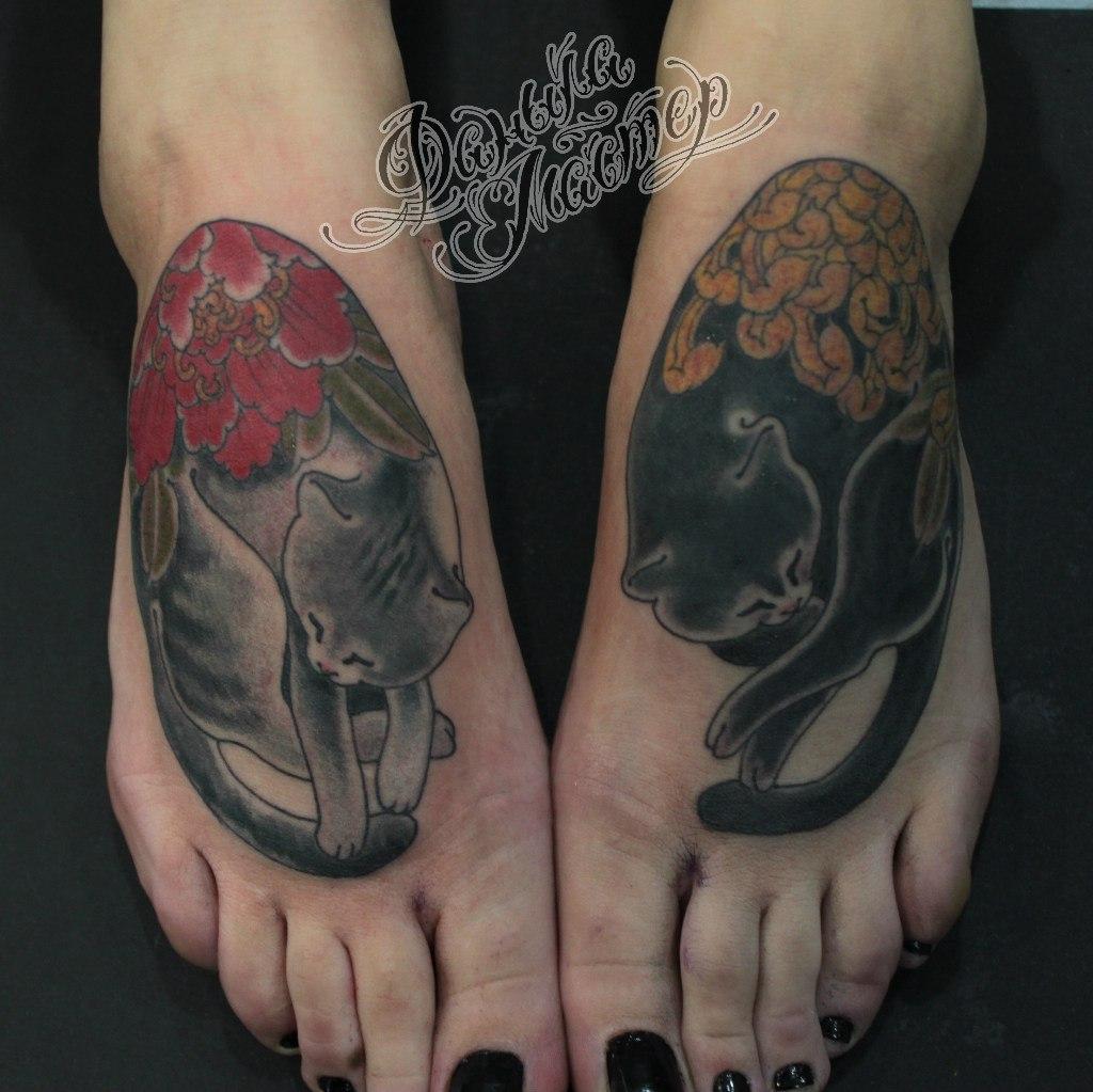 Художественная татуировка по мотивам "Monmon Cats" от Данилы-Мастера.