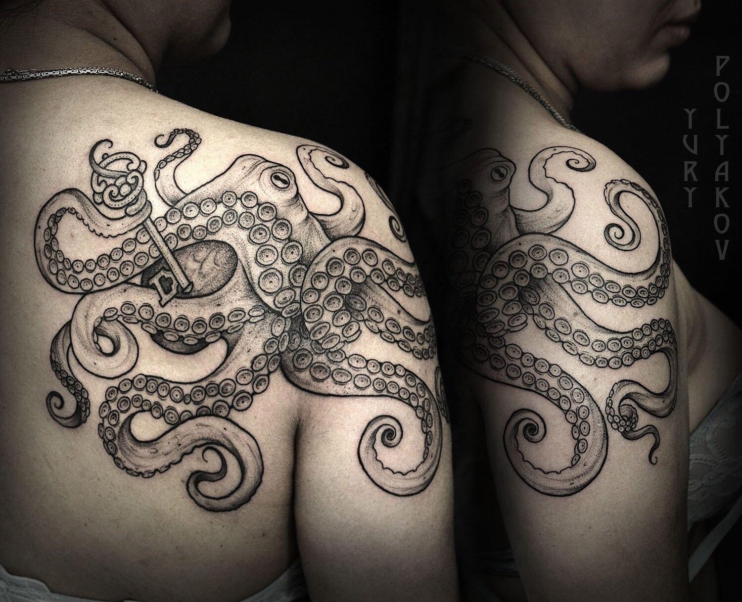 Художественная татуировка "Осьминог" от Юрия Полякова