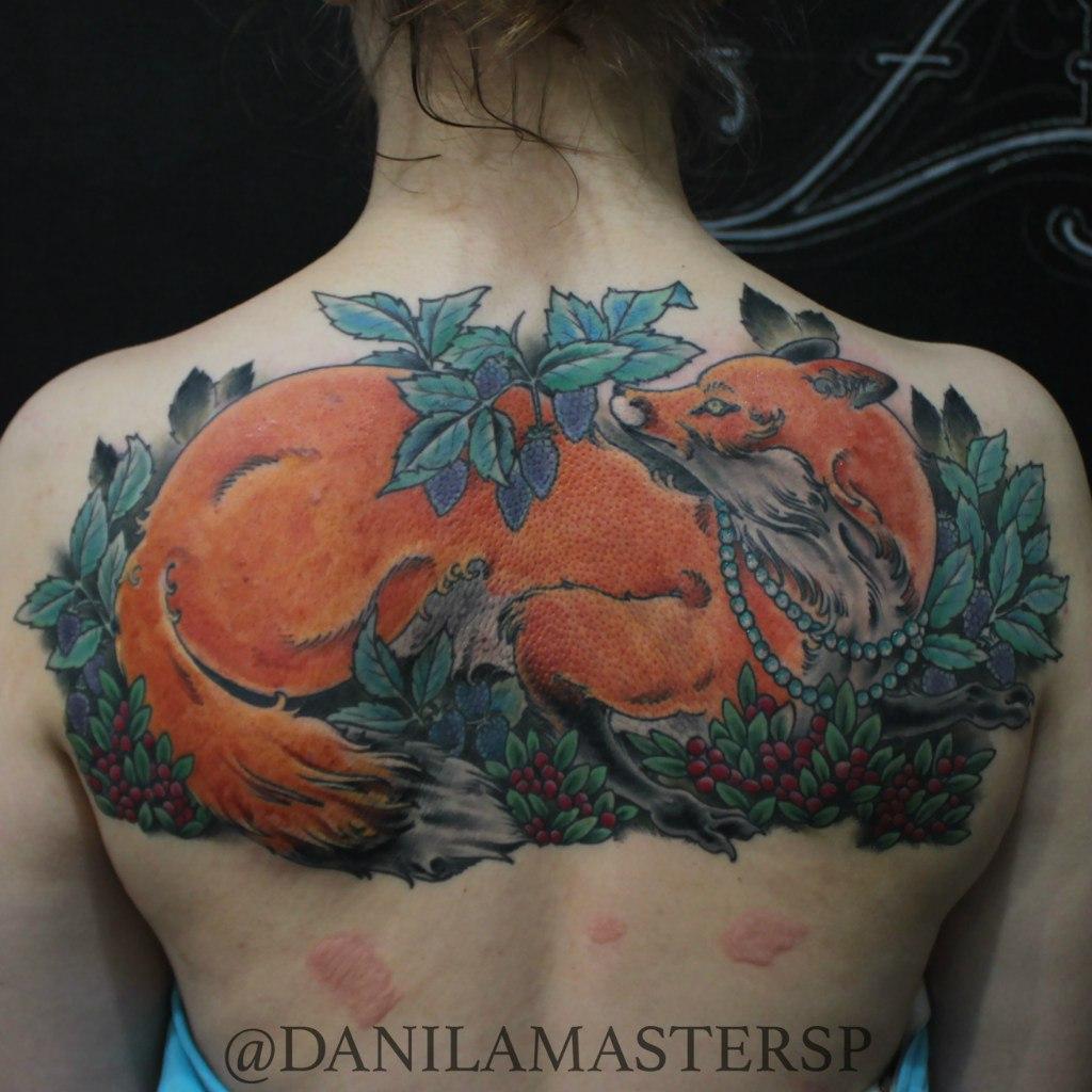 Художественная татуировка "Лиса" от Данилы-Мастера