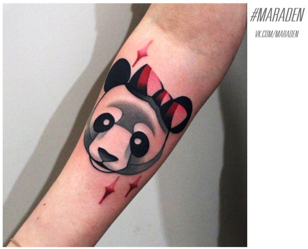 Художественная татуировка «Панда». Мастер — Денис Марахин. Расположение — предплечье. По собственному эскизу. 