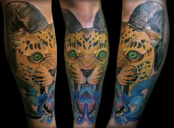 Художественная татуировка "Леопард с рогами" от Димы Поликарпова