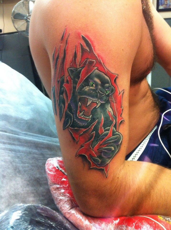 Художественная татуировка «Пантера»