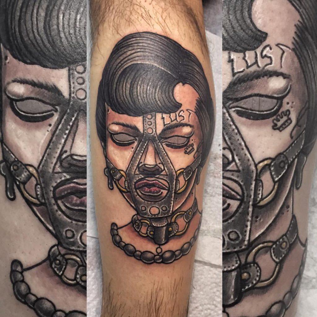 Порнодағы орыс қызылша кончалары Джереми Самптер жалаңаш